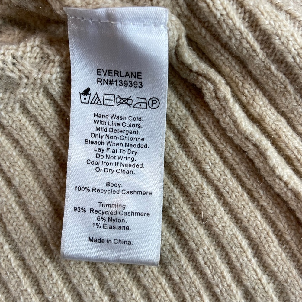 Everlane Cashmere Sweater Waffle Weave 2 Buttons Size Large - Picture 8 of 10